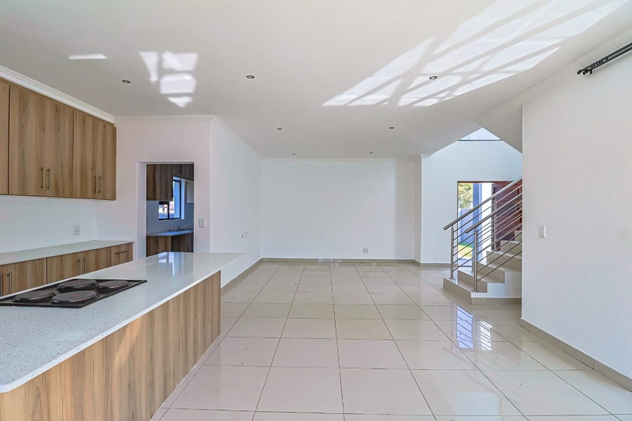 3 Bedroom Property for Sale in Melodie North West